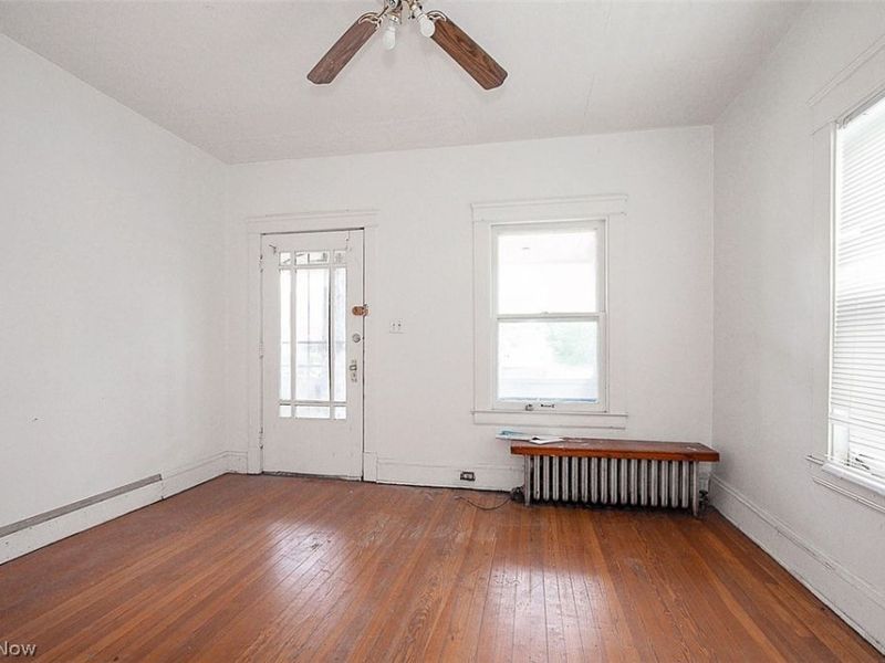 716 E 160th Street, Cleveland, OH 44110 Photo 2