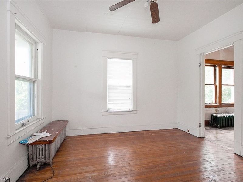 716 E 160th Street, Cleveland, OH 44110 Photo 3