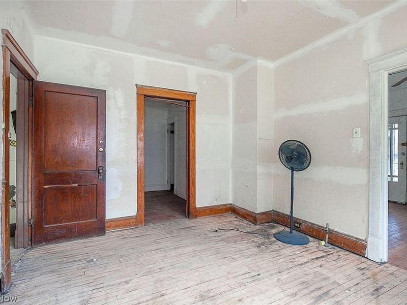 716 E 160th Street, Cleveland, OH 44110 Photo 36