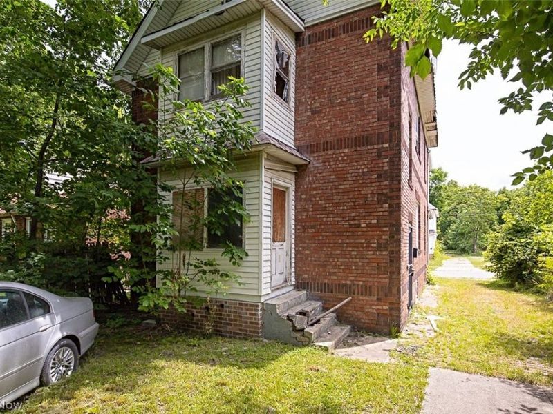 716 E 160th Street, Cleveland, OH 44110 Photo 42