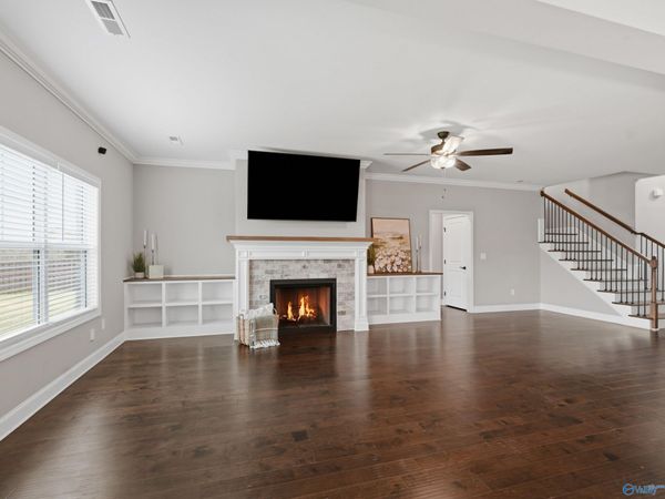 14735 Commonwealth Drive, Athens, AL 35756