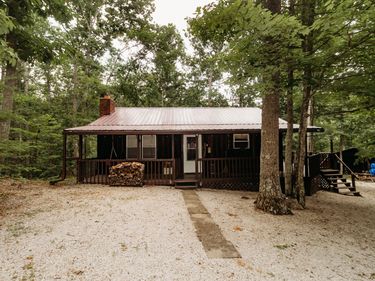 272 Cowboy Lane, Wellington, KY 40387