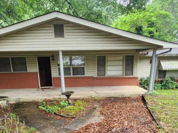 2546 Walton Way SW, Marietta, GA 30060