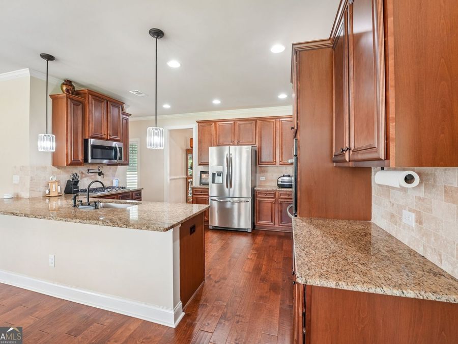 Property Image 16