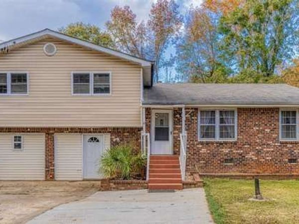 140 Creek Circle, Stockbridge, GA 30281