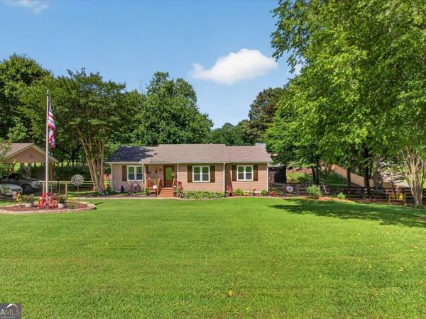 40 Cricket Walk Drive, Talking Rock, GA 30175