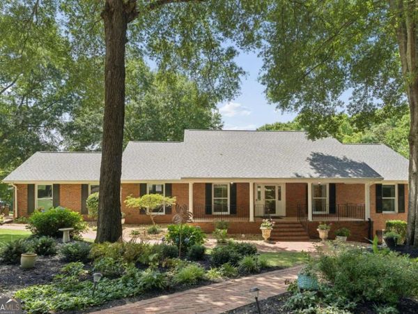 1091 Briar Lakes Road, Watkinsville, GA 30677