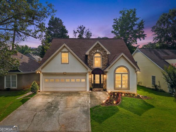 813 Ridgeland Trail, Clarkston, GA 30021