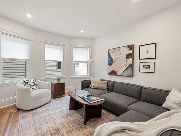 17 Belmont St, Somerville, MA 02143