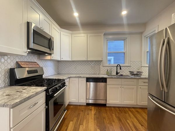 35 Line St, Unit 1, Cambridge, MA 02138