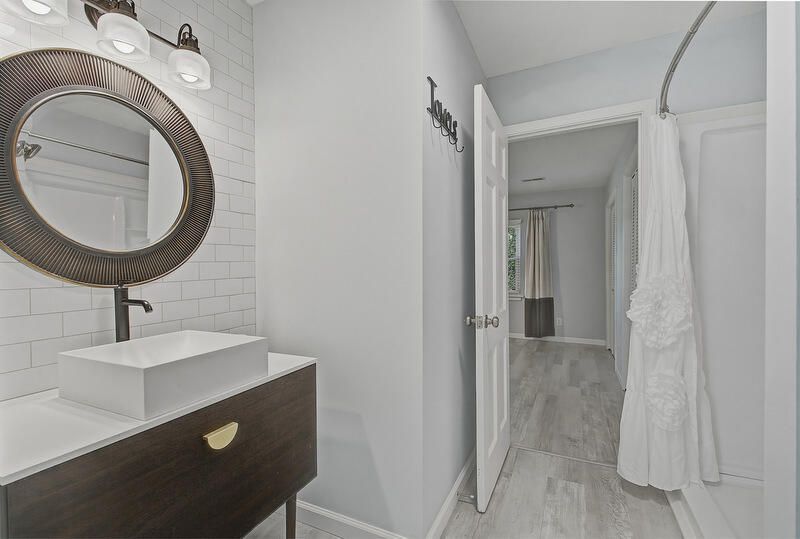 5043 Victoria Avenue Photo 13