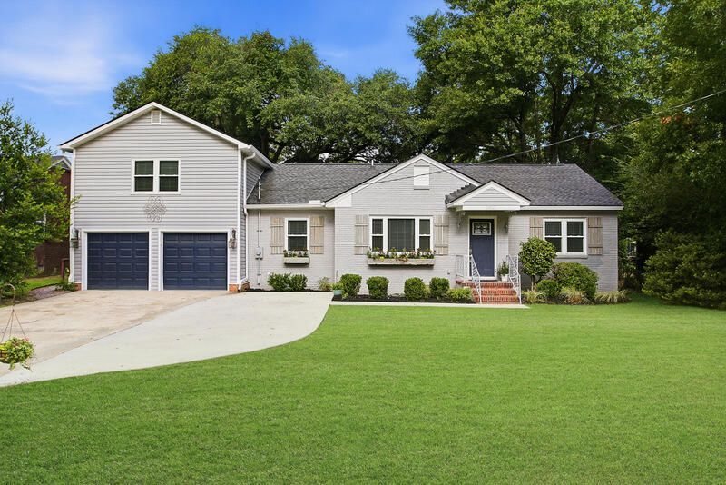 5043 Victoria Avenue Photo 21