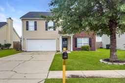408 Dovetail Circle photo 4