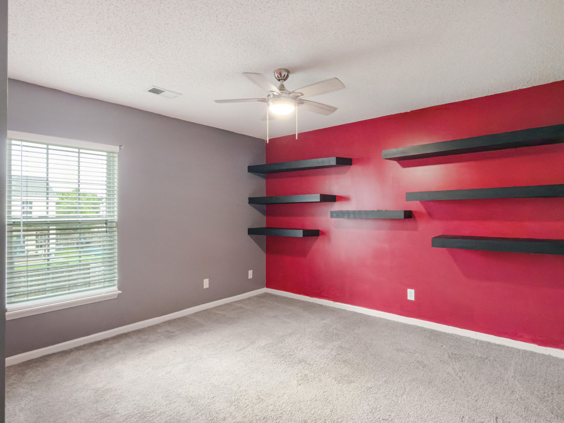 408 Dovetail Circle Photo 33