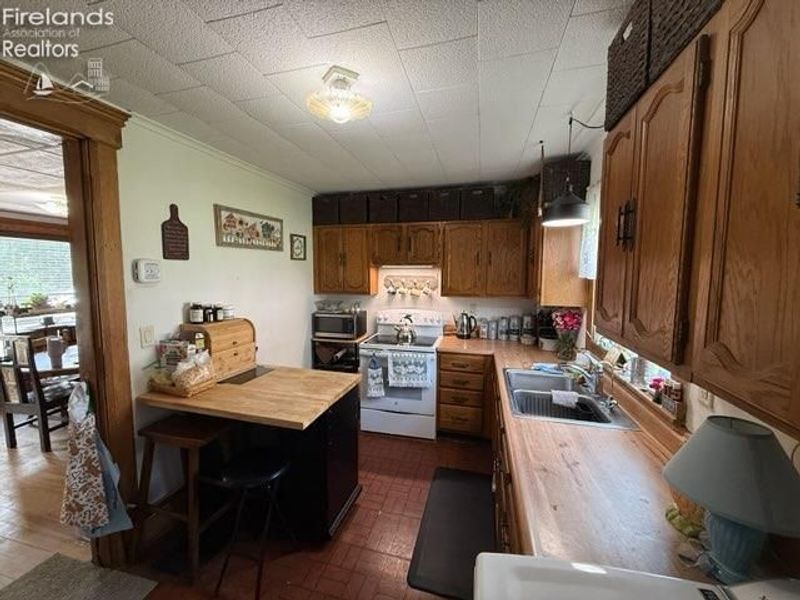 3401 E County Road 6, Tiffin, OH 44883 Photo 4