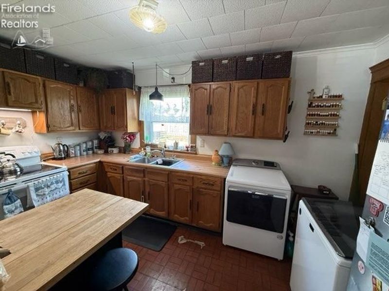 3401 E County Road 6, Tiffin, OH 44883 Photo 5