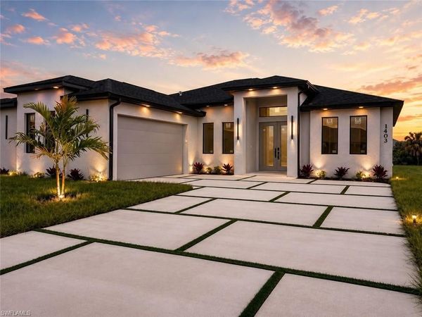 1403 NE 19th TER , CAPE CORAL, FL 33909