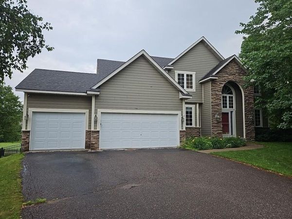 10455 Glen Eagle Circle , Woodbury, MN 55129