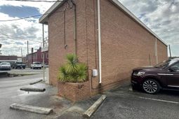 372 Saint Paul Street  photo 4