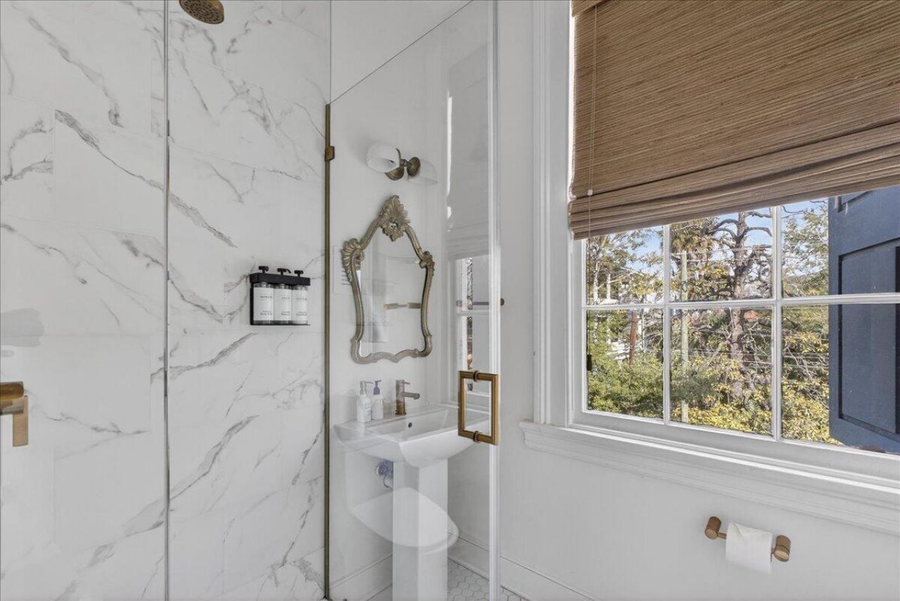 201 Ashley Avenue  Photo 18