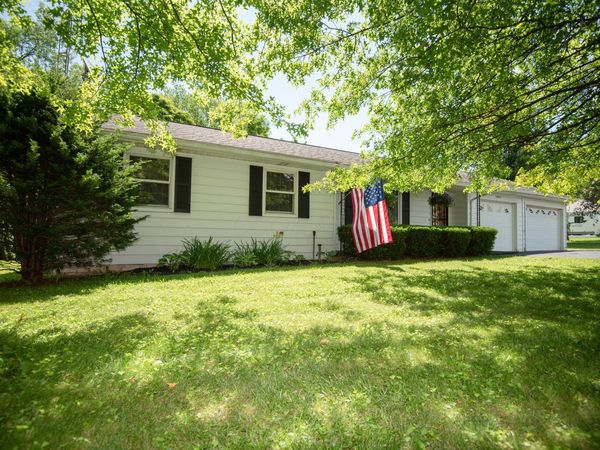 10950 Mount Vernon Road , Utica, OH 43080
