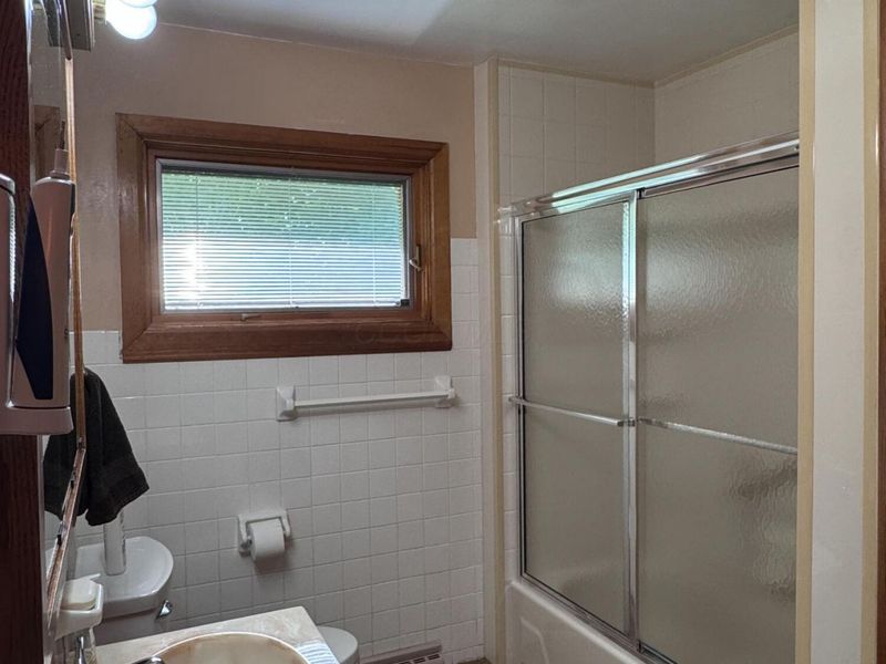 10950 Mount Vernon Road, Utica, OH 43080 Photo 17