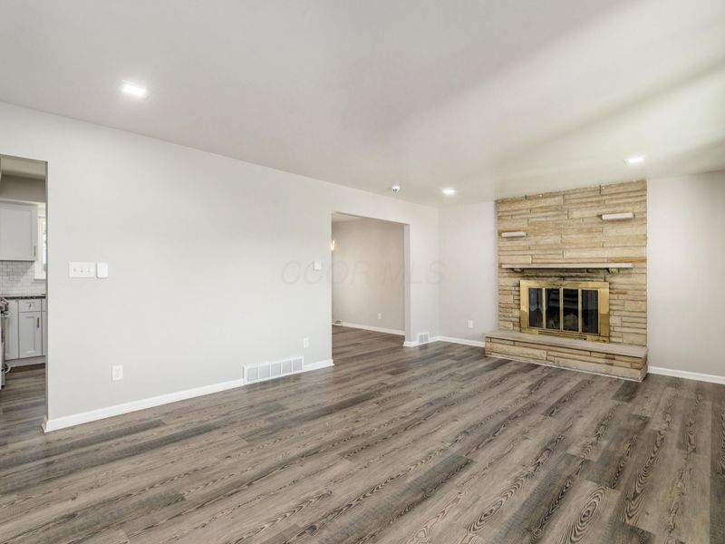 1266 Pershing Drive, Columbus, OH 43224 Photo 7