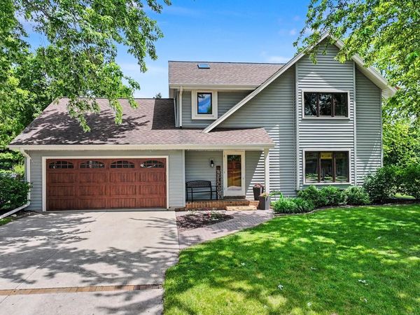 N71W23400 Homestead ROAD, Sussex, WI 53089