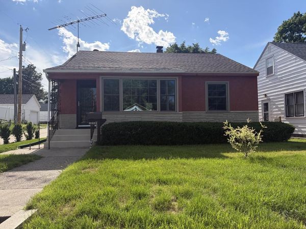1234 20th STREET S, La Crosse, WI 54601