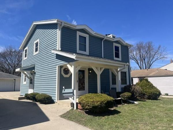 1139 S 120th STREET, West Allis, WI 53214