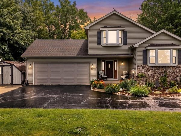 N5506 County Rd E, Iron Ridge, WI 53035