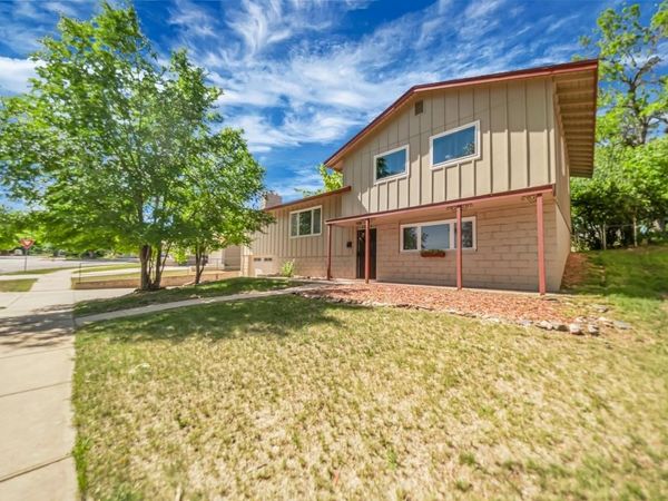 3902 Brookside Drive, Rapid City, SD 57702