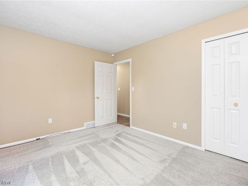109 Sturbridge Drive, Medina, OH 44256 Photo 11