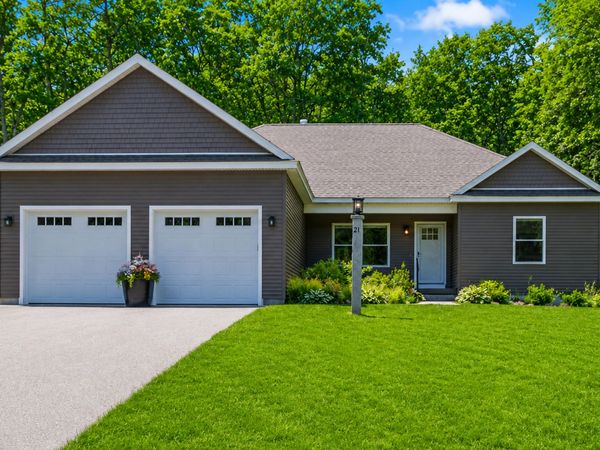 21 Dolphin Avenue , Old Orchard Beach, ME 04064