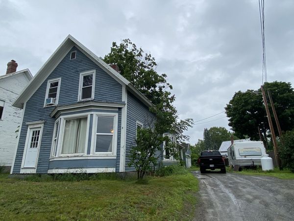 4 Main Street , Norridgewock, ME 04957