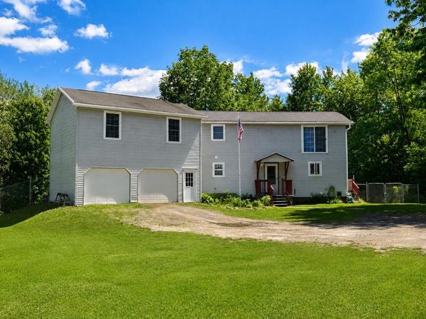 64 Bragg Road, Detroit, ME 04929