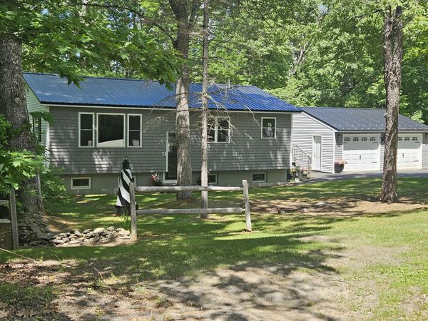 537 George Road , Hermon, ME 04401