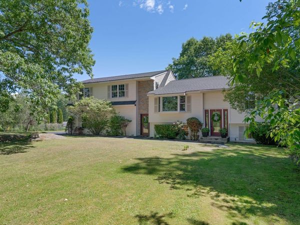 836 Old Post Road, Arundel, ME 04046