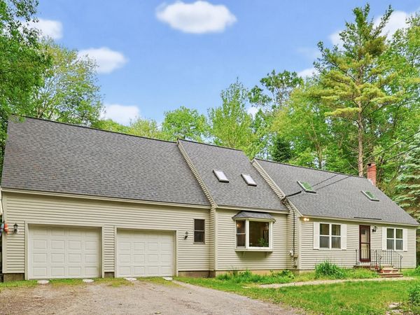 633 Harpswell Road, Brunswick, ME 04011