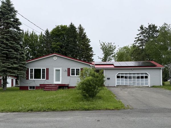 150 23rd Avenue , Madawaska, ME 04756
