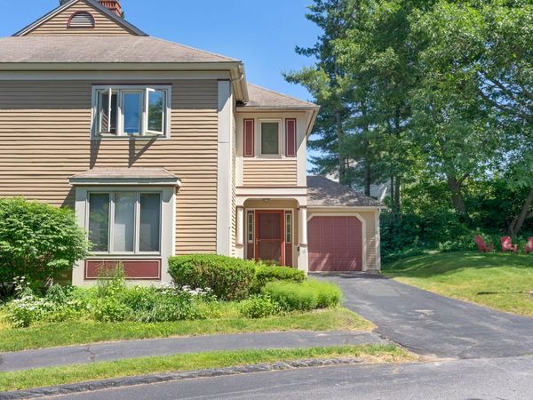 16 Stoneledge Drive , Unit 16, Portland, ME 04102
