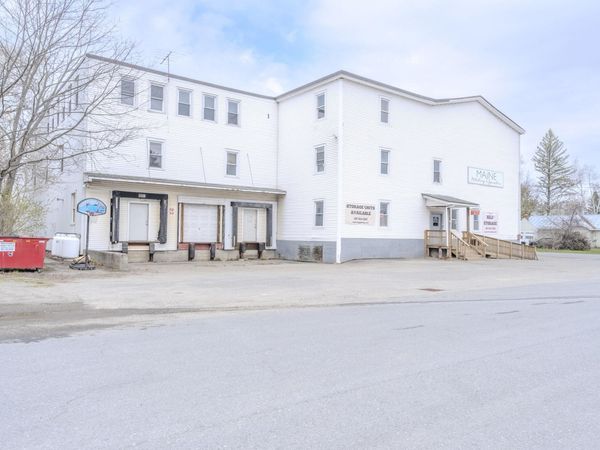 40 Dane Avenue , Skowhegan, ME 04976