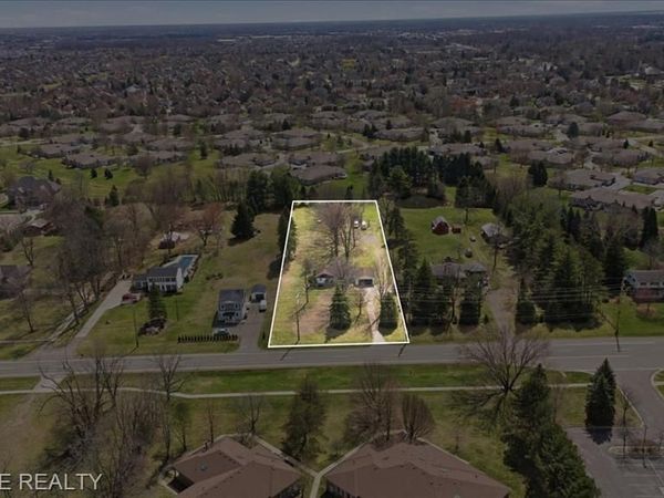 13912 22 Mile Road, Shelby Twp, MI 48315