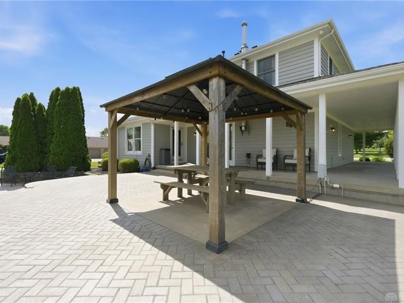 4082 Laura Marie, Waynesville, OH 45068 Photo 8