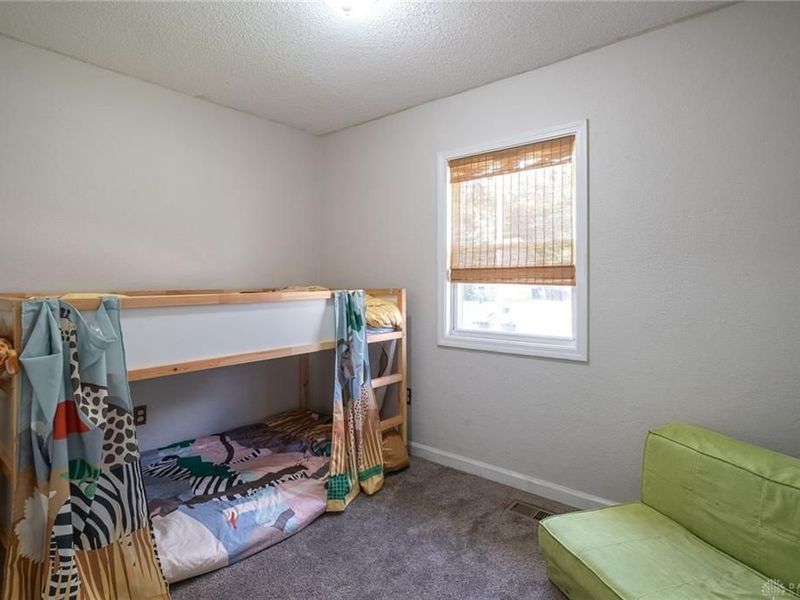 4381 Silverberry Avenue, Dayton, OH 45424 Photo 6