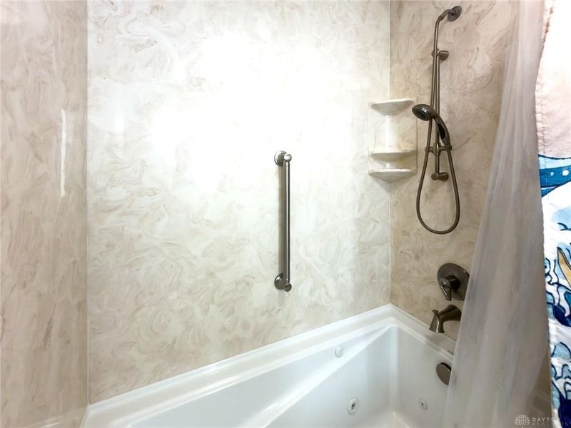 260 Park Meadows Drive, Yellow Springs, OH 45387 Photo 35