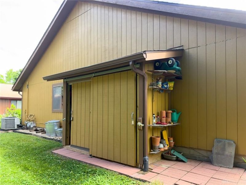 260 Park Meadows Drive, Yellow Springs, OH 45387 Photo 42