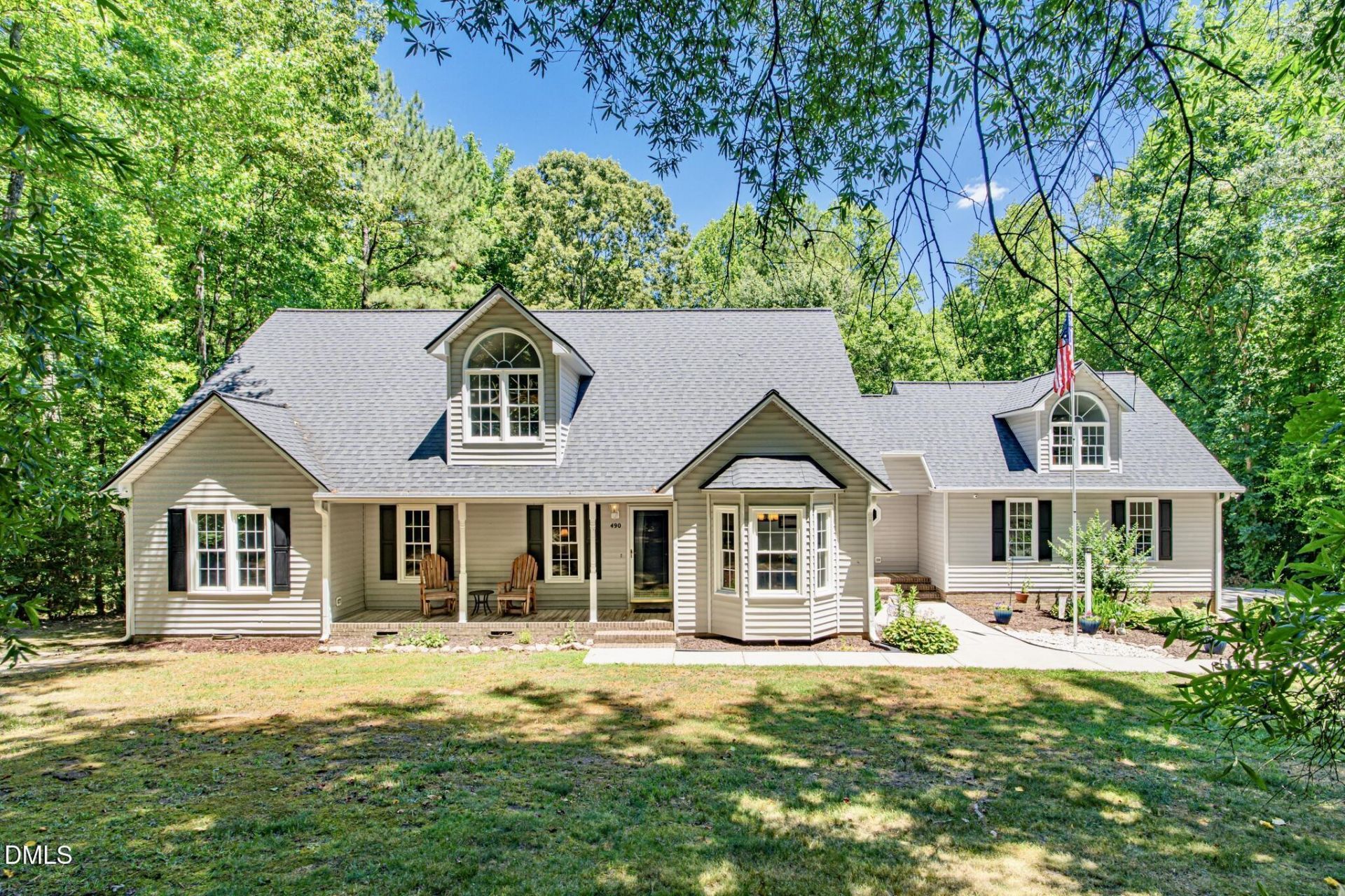 490 Huntsburg Drive, Louisburg, NC 27549 Main Photo