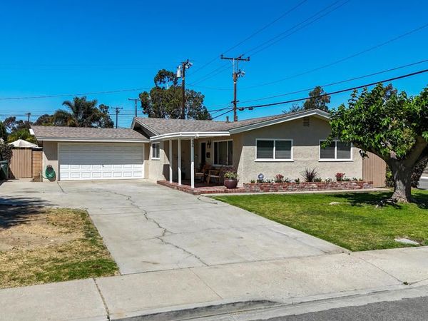 406 Lucada Street, Santa Paula, CA 93060