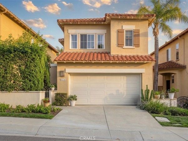 1175 Corte Riviera, Camarillo, CA 93010